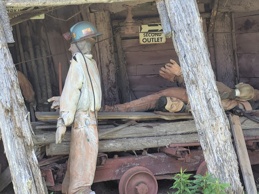 Recording Studio «Da Yoopers Tourist Trap», reviews and photos, 490 North Steel Street, Ishpeming, MI 49849, USA