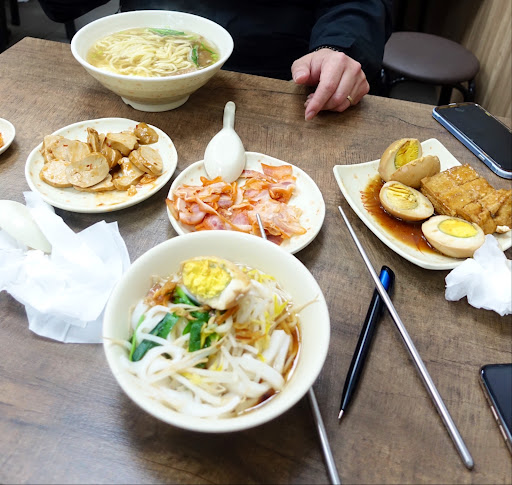 土城謝家肉羹油飯 的照片