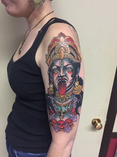 Tattoo Shop «Skinny Buddha Tattoo», reviews and photos, 203 S Monroe Ave, Green Bay, WI 54301, USA