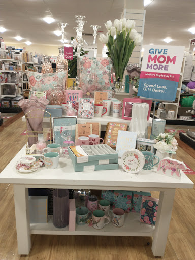 Department Store «HomeGoods», reviews and photos, 3751 S Mooney Blvd, Visalia, CA 93277, USA