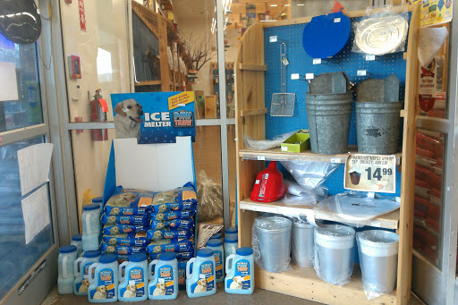 Pet Supply Store «CountryMax - Geneseo», reviews and photos, 4101 Lakeville Rd, Geneseo, NY 14454, USA