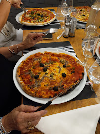 Plats et boissons du Pizzeria Le MZ Restaurant Pizzéria à Valgelon-La Rochette - n°5