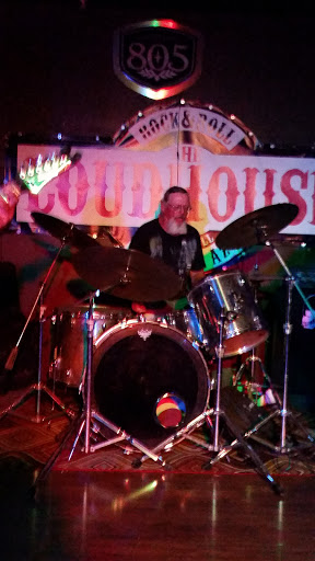 Live Music Bar «The Loudhouse Rock & Roll Bar», reviews and photos, 915 W Prince Rd, Tucson, AZ 85705, USA