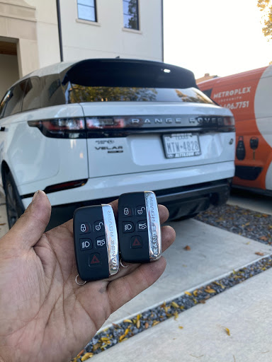 Locksmith «Metroplex Locksmith», reviews and photos, 3701 S Cooper St #250, Arlington, TX 76015, USA