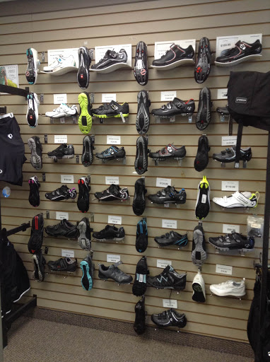 Bicycle Store «D&D Bicycles - Berkley», reviews and photos, 4141 Twelve Mile Rd, Berkley, MI 48072, USA