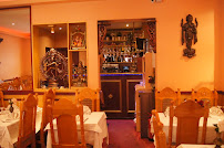 Atmosphère du Restaurant indien Restaurant Neelkanth à Paris - n°16