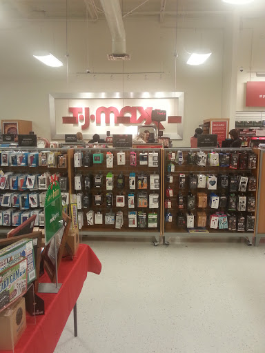 Department Store «T.J. Maxx», reviews and photos, 2150 N. Bellflower Blvd, Long Beach, CA 90815, USA
