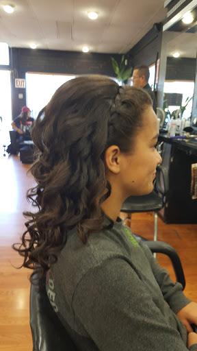 Beauty Salon «Facetas Beauty Salon», reviews and photos, 2955 Columbine Rd, Denver, CO 80221, USA