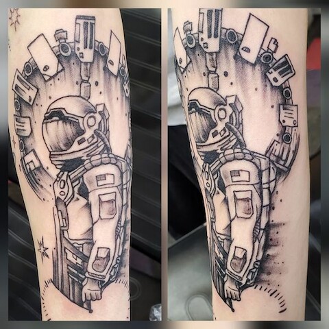 Tattoo Shop «In Your Face Tattooz», reviews and photos, 270 S Main St, Fond du Lac, WI 54935, USA