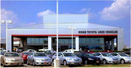 Toyota Dealer «Kings Toyota - New Cars, Indoor Showroom», reviews and photos, 4700 Fields Ertel Rd, Cincinnati, OH 45249, USA