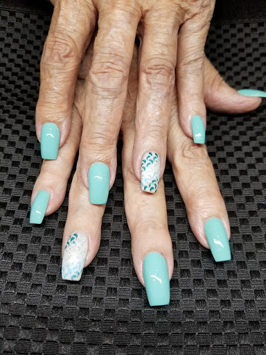 Beauty Salon «Simply Irresistible Nail & Hair Salon», reviews and photos, 231 E Rich Ave, DeLand, FL 32724, USA