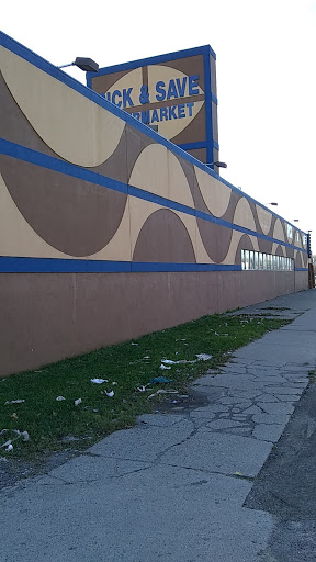 Pick & Save Supermarket, 7404 Seven Mile E, Detroit, MI 48234, USA, 