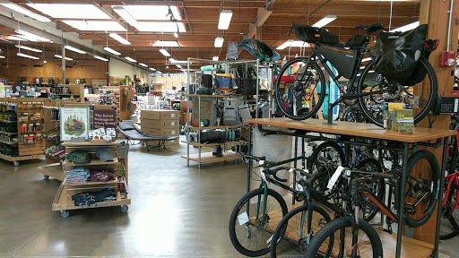 Camping Store «REI», reviews and photos, 7410 SW Bridgeport Rd, Tigard, OR 97224, USA