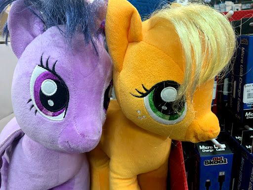 Video Game Store «Play It! Games, Movies & Music», reviews and photos, 3237 Hilliard Rome Rd, Hilliard, OH 43026, USA