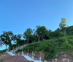 Wat Khao Nok Krachip photo