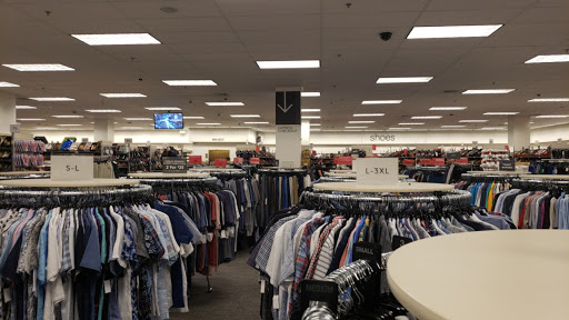 Department Store «Nordstrom Rack», reviews and photos, 3363 E Foothill Blvd, Pasadena, CA 91107, USA