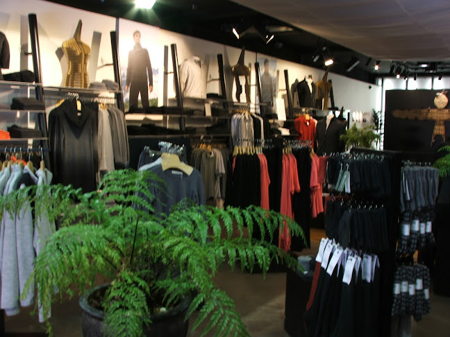 Reviews of Te Huia Queenstown in Queenstown - Clothing store