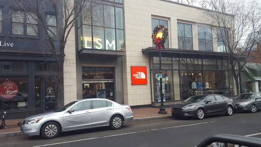 Clothing Store «The North Face», reviews and photos, 3333 M St NW, Washington, DC 20007, USA