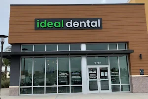 Ideal Dental Lee Vista image