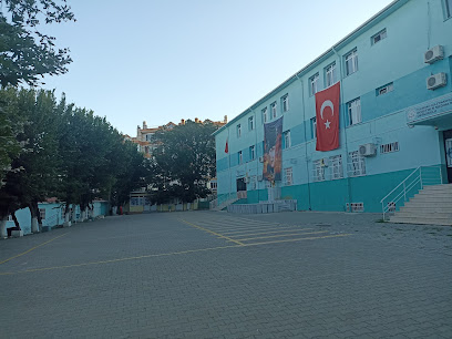 Öğretmen Mediha Mehmet Tetikol Ortaokulu