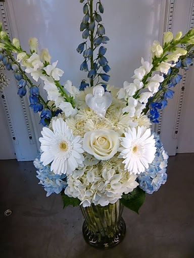 Florist «Forget-Me-Not Florist», reviews and photos, 1083 Park Ave, Cranston, RI 02910, USA