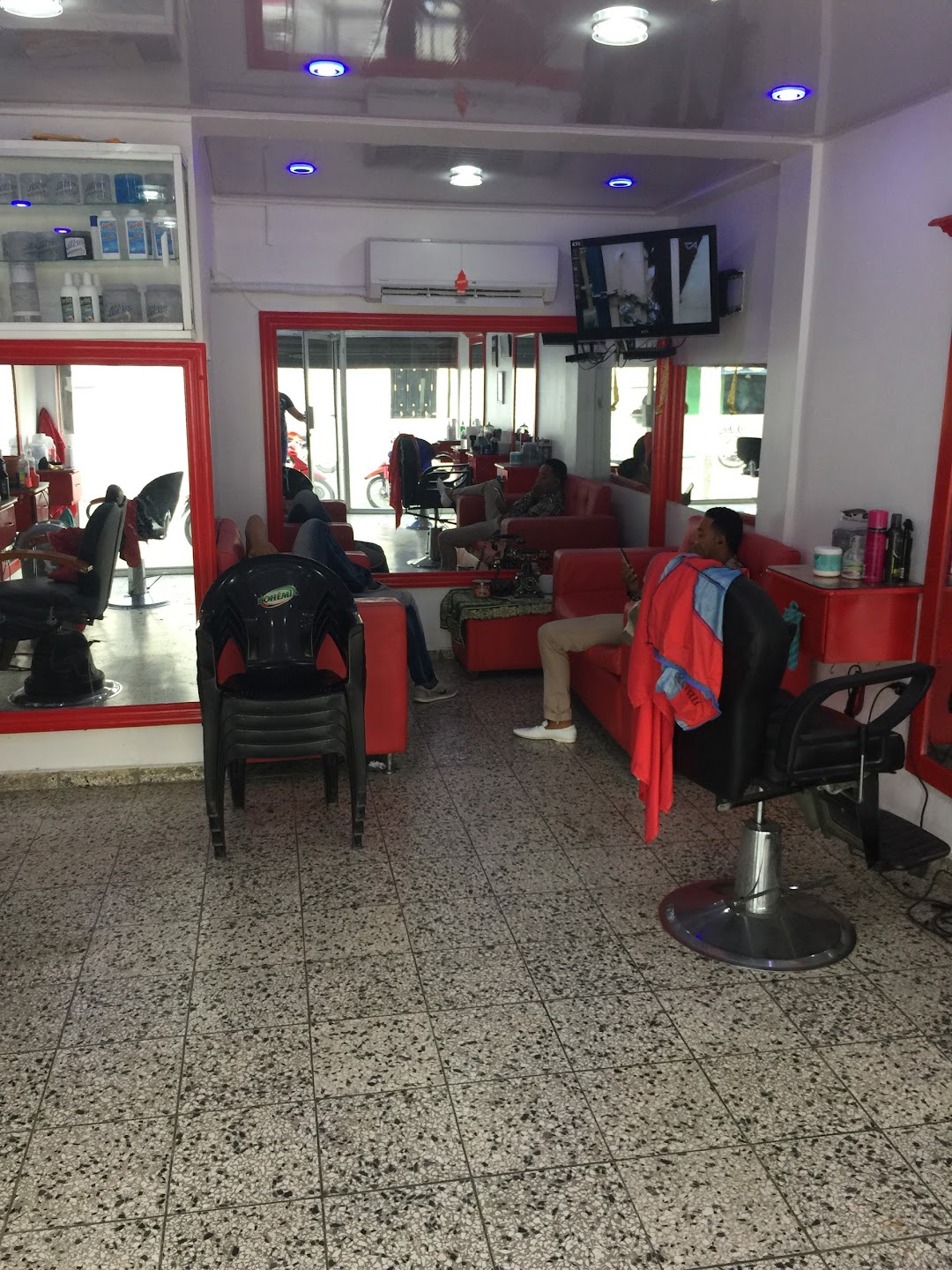 DInfant rosario barber shop academy