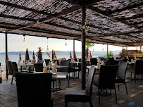Atmosphère du Restaurant Le rocher à Saint-Raphaël - n°18