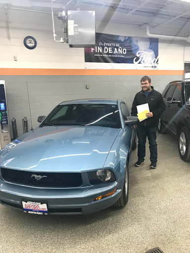 Ford Dealer «Arlington Heights Ford», reviews and photos, 801 W Dundee Rd, Arlington Heights, IL 60004, USA