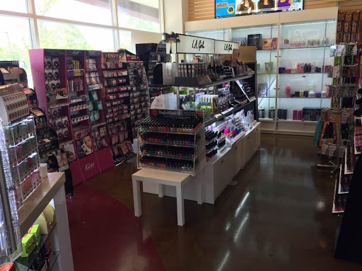Beauty Supply Store «Beauty Direct», reviews and photos, 377 Strander Blvd, Tukwila, WA 98188, USA