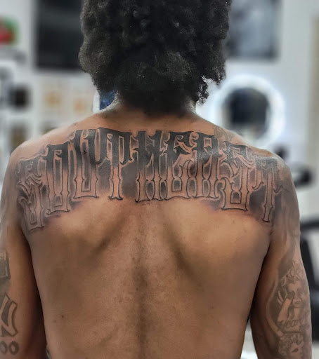 Tattoo Shop «Lucky You Tattoos», reviews and photos, 181 W Alameda St A, Manteca, CA 95336, USA