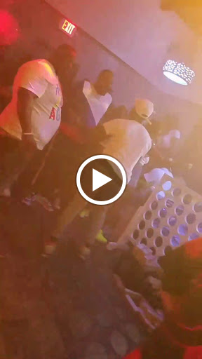 Bar & Grill «Henney Tyme Bar and Lounge», reviews and photos, 3200 Hallandale Beach Blvd, Hollywood, FL 33023, USA