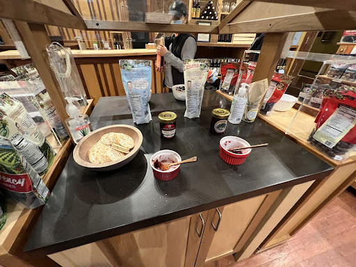 Gift Shop «Cherry Republic - Ann Arbor», reviews and photos, 223 S Main St, Ann Arbor, MI 48104, USA