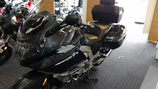 BMW Motorcycle Dealer «R. Falcone Powersports», reviews and photos, 2416 W 16th St, Indianapolis, IN 46222, USA