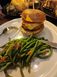 Hamburger du Restaurant français Le Limousin à Paris - n°3