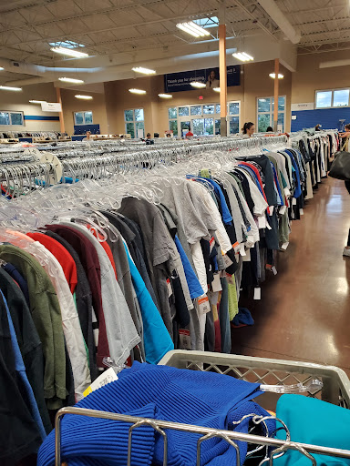 Thrift Store «Goodwill of North Georgia: Piedmont Store and Donation Center», reviews and photos, 2135 Piedmont Rd NE, Atlanta, GA 30324, USA