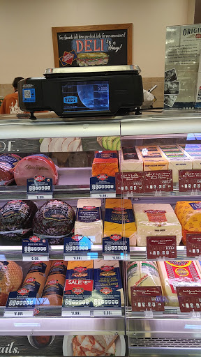 Grocery Store «Market District Supermarket», reviews and photos, 155 Town Center Dr, Wexford, PA 15090, USA