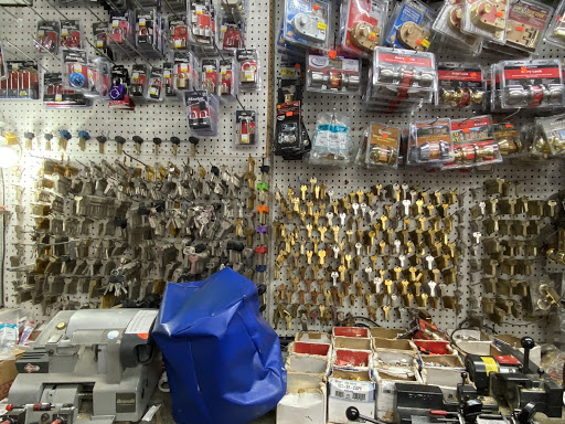 Hardware Store «Florama Hardware», reviews and photos, 98 Graham Ave, Brooklyn, NY 11206, USA