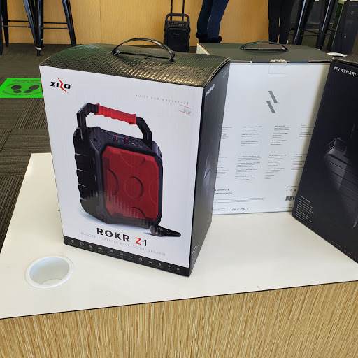 Cell Phone Store «Cricket Wireless Authorized Retailer», reviews and photos, 32905 Gratiot Ave, Roseville, MI 48066, USA