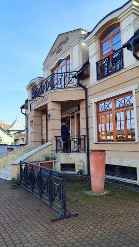 Hozzászólások és értékelések az Duna House : Villa Gyömrő-ról
