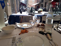 Atmosphère du Chez Loury Restaurant Le Mistral à Marseille - n°3