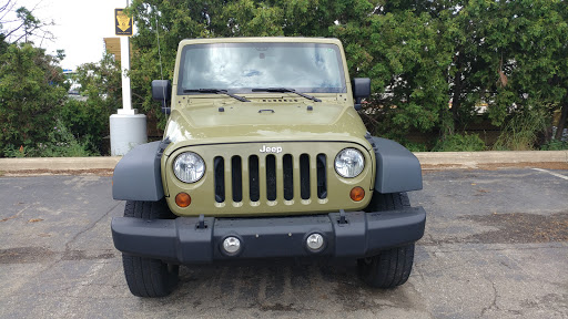 Car Dealer «Szott M-59 Chrysler Jeep», reviews and photos, 6700 Highland Rd, White Lake, MI 48383, USA