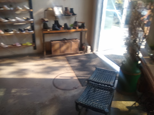 Shoe Store «DNA Footwear Williamsburg», reviews and photos, 133 N 7th St, Brooklyn, NY 11249, USA