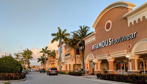 Famous Footwear, 13630 SW 120th St, Miami, FL 33186, USA, 