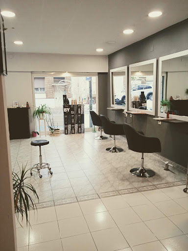 Perruqueria Sol Ixent en L'EsCala, Girona