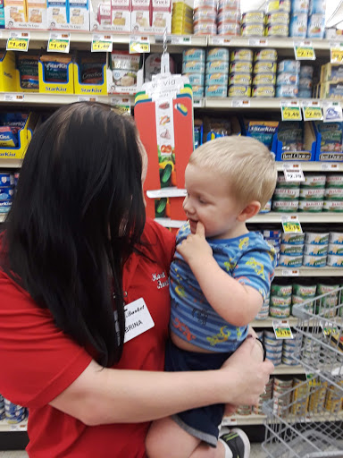 Supermarket «Hughes Market Basket», reviews and photos, 212 N 27th St, Nederland, TX 77627, USA