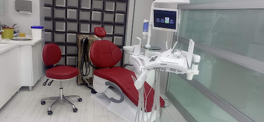 Diş hekimi Muhammet Selman Sarı Kliniği