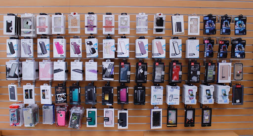 Cell Phone Store «Cell Phone Accessories and Repair», reviews and photos, 2429 Preston Rd #200, Frisco, TX 75034, USA