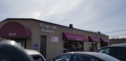 Winery «The Grape and Granary», reviews and photos, 915 Home Ave, Akron, OH 44310, USA