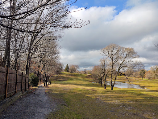 Golf Course «Maynard Golf Course», reviews and photos, 50 Brown St, Maynard, MA 01754, USA