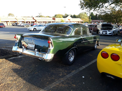 Shopping Mall «Orange Village Shopping Center», reviews and photos, 500 N Madison Rd, Orange, VA 22960, USA